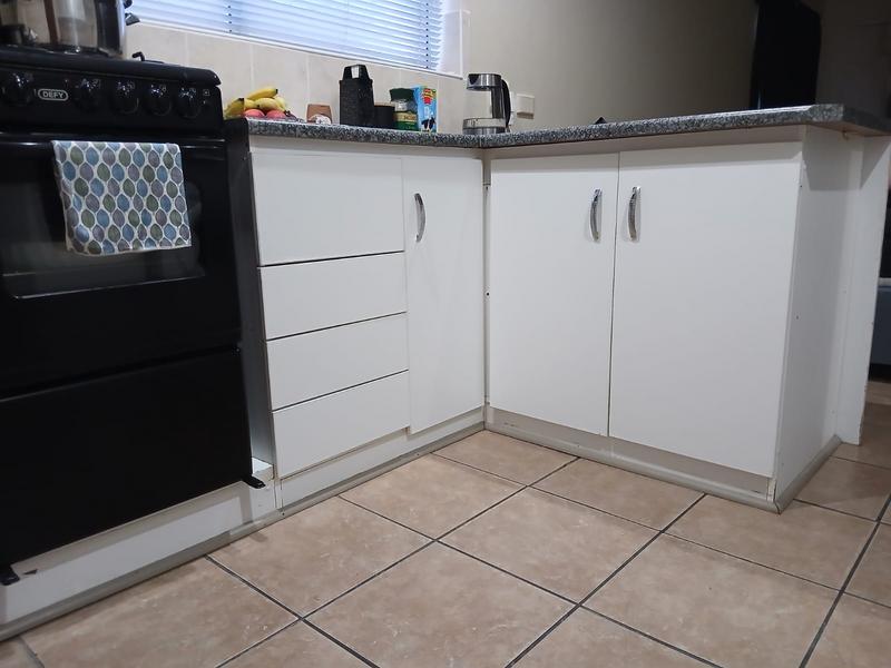 To Let 2 Bedroom Property for Rent in Heiderand Western Cape
